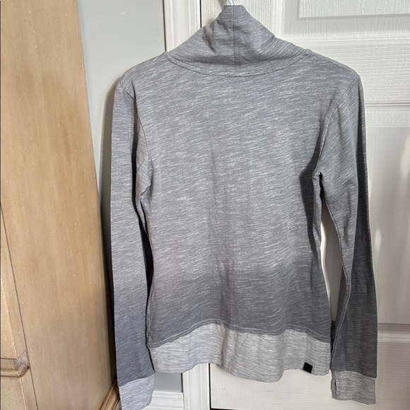 NWOT Bench Gray Zip-Up Jacket - Picture 3 of 4